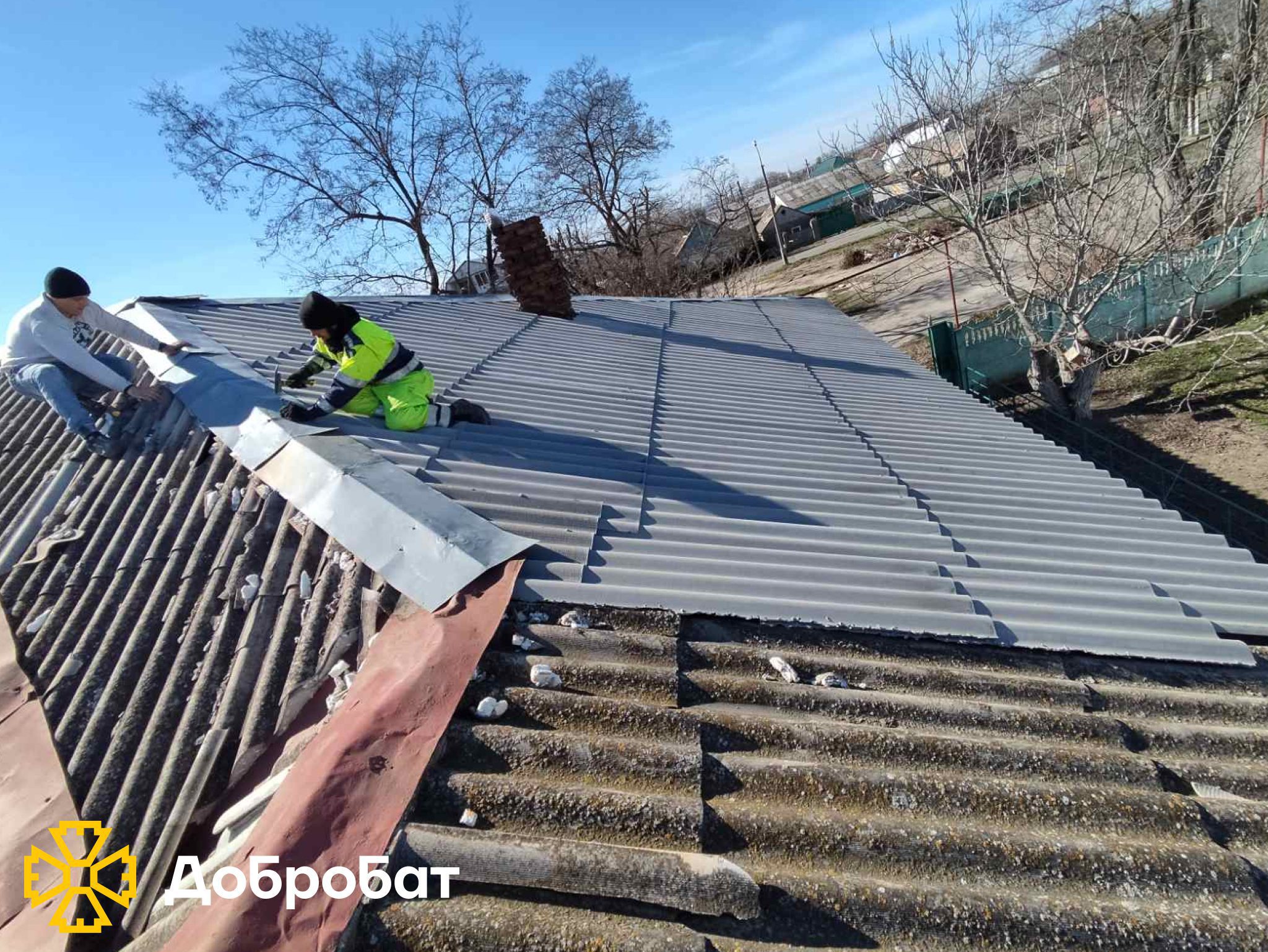 Чотири регіони, 18 виїздів на об’єкти та 175 залучених волонтерів: «Добробат» звітує про тиждень відбудови
