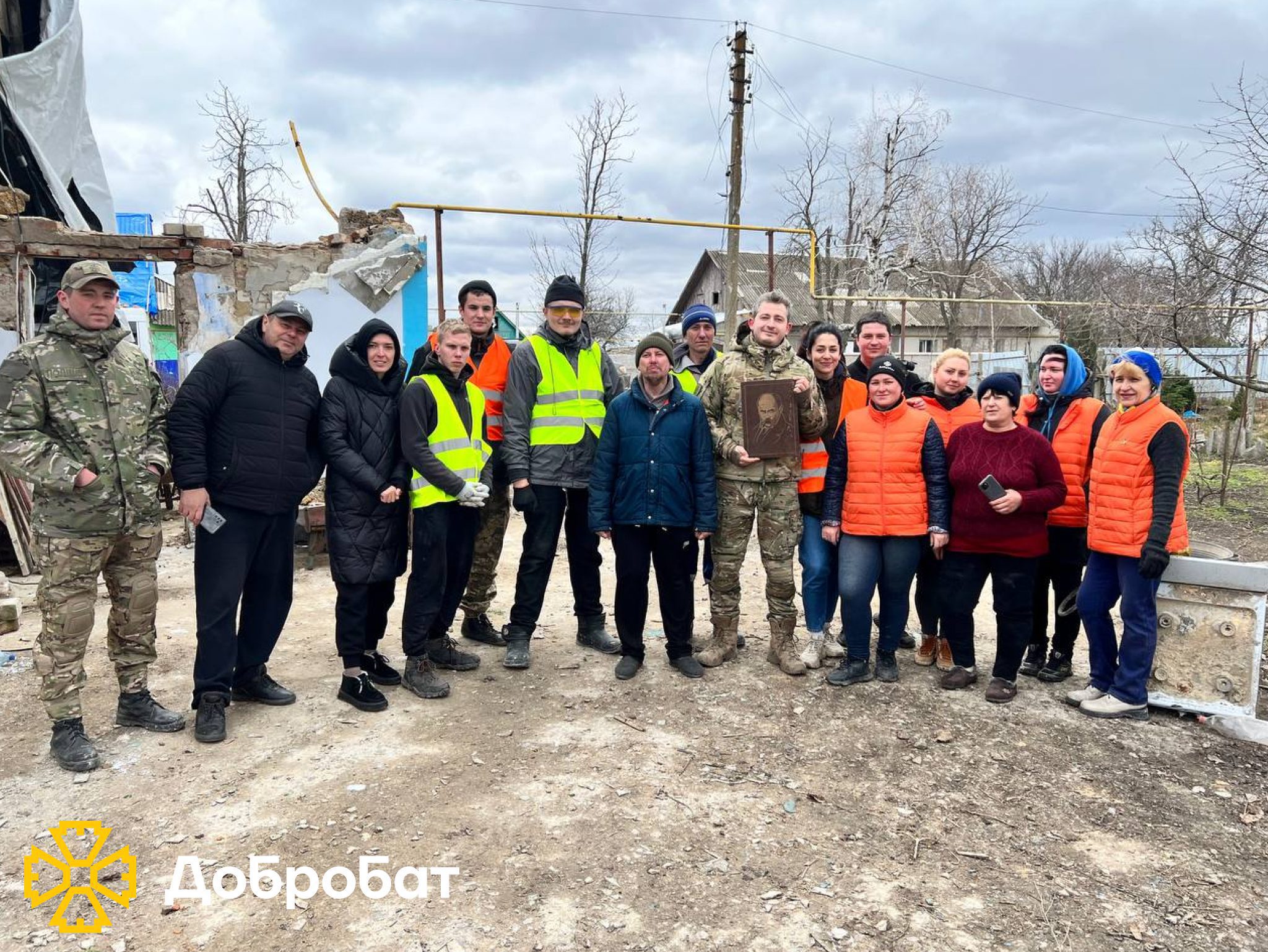 Чотири регіони, 18 виїздів на об’єкти та 175 залучених волонтерів: «Добробат» звітує про тиждень відбудови