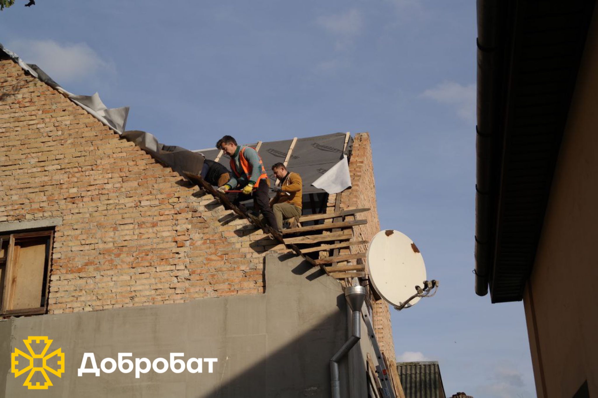 Добробатівці невтомно відбудовують країну: звітуємо про зроблене за тиждень